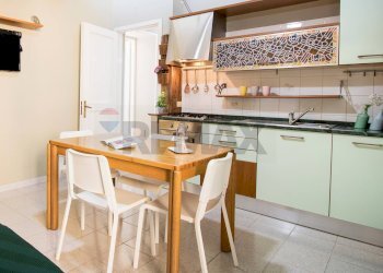 Cucina - Semi-detached house Via San Filippo
 
33, Benevento - photo 2