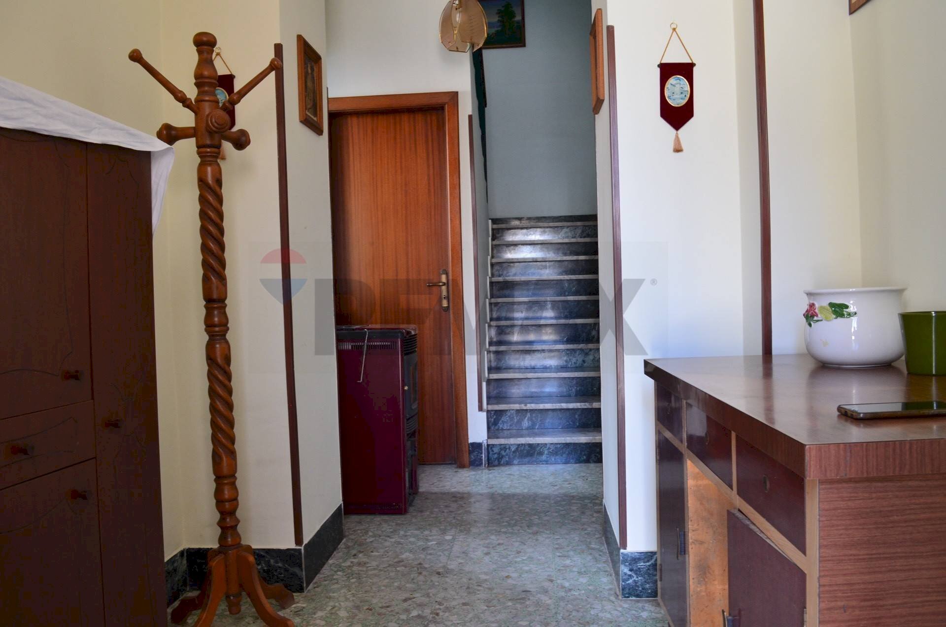 Hall / corridoio - Independent house Reino - photo 1