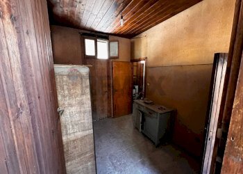 Hall / corridoio - Baita Ceppaloni - photo 24