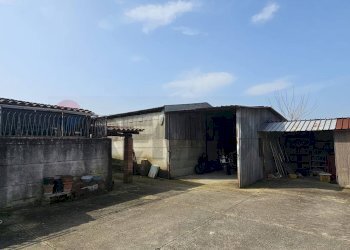 Edificio all\'aperto - Villa C/da Piano Cappelle, Benevento - foto 10