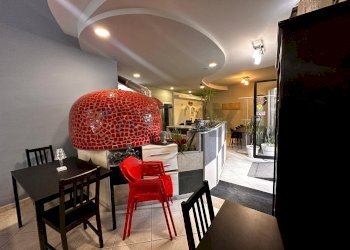 Sala da pranzo - Commercial Premises VIA NUOVA CALORE
17, Benevento - photo 11