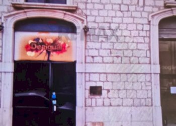 Edificio all\'aperto - Locale Commerciale Grottaminarda - foto 1