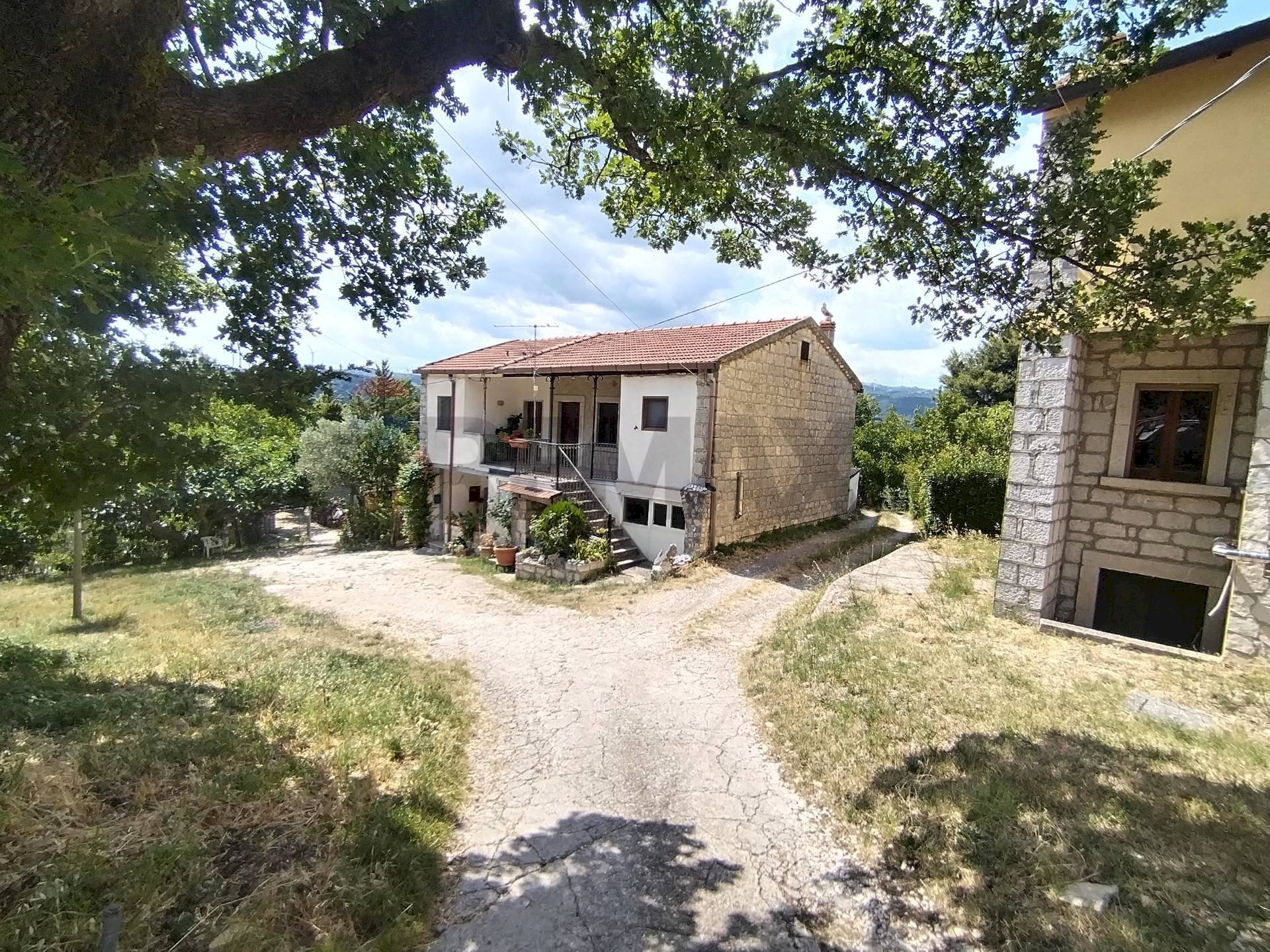 Casa all\'aperto - Casa semi indipendente CONTRADA MALEPARA
 
8, Pontelandolfo - foto 1