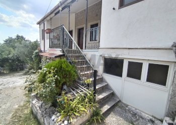 Casa all\'aperto - Semi-detached house CONTRADA MALEPARA
 
8, Pontelandolfo - photo 5