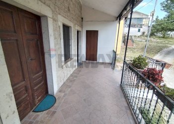 Balcone - Casa semi indipendente CONTRADA MALEPARA
 
8, Pontelandolfo - foto 15