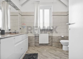 Bagno - Villa via ronche
 
9/a, Buscate - photo 16