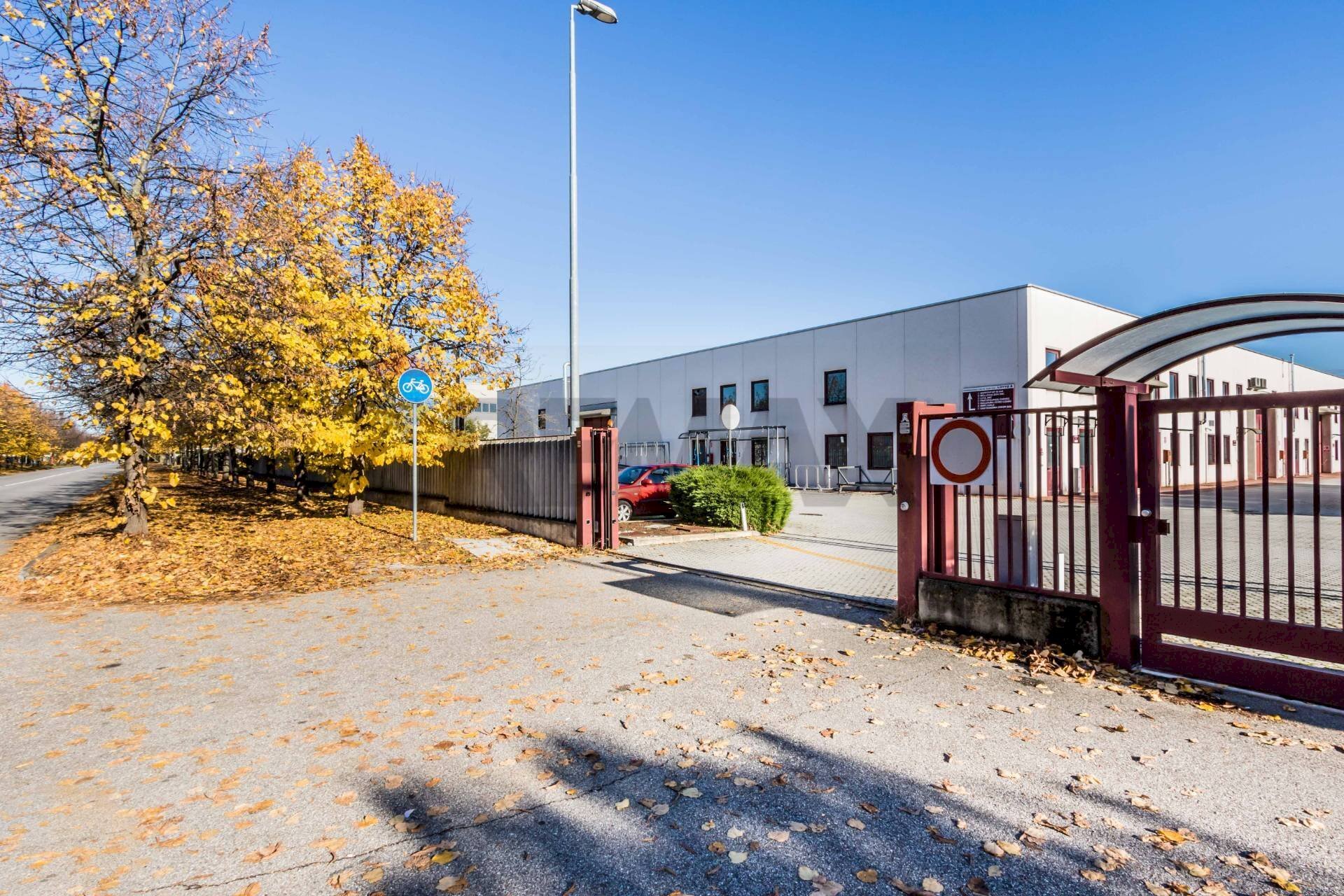 Casa all\'aperto - Shed viale dell industria
 
42, Busto Arsizio - photo 1