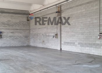 Parcheggio - Shed viale dell industria
 
42, Busto Arsizio - photo 5