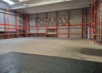 Dispensa di stoccaggio - Shed viale dell industria
 
42, Busto Arsizio - photo 9