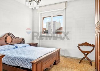 Camera / camera da letto - Quadrilocale VIALE GIOTTO
 
13, Busto Arsizio - foto 9