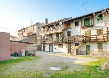 Edificio all\'aperto - Casa semi indipendente VIA CHIARI
6, Busto Arsizio - foto 12