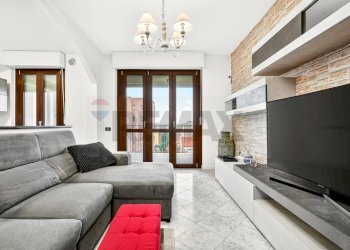 Soggiorno - Trilocale via Bettolo
7, Busto Arsizio - foto 2