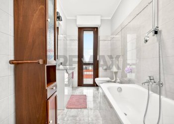 Bagno - Trilocale via Bettolo
7, Busto Arsizio - foto 14