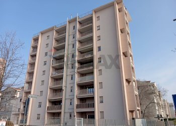 Edificio all\'aperto - Trilocale via Bettolo
7, Busto Arsizio - foto 23