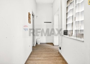 Hall / corridoio - Casa semi indipendente via Giuseppe Restelli
16, Olgiate Olona - foto 7