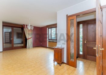 Stanza vuota - Semi-detached house Via Monte Nero
 
18, Canegrate - photo 7