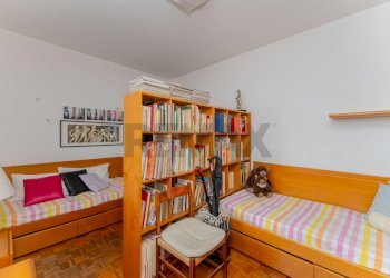 Camera / camera da letto - Semi-detached house Via Monte Nero
 
18, Canegrate - photo 9