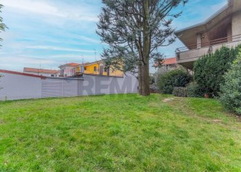 Giardino - Semi-detached house Via Monte Nero
 
18, Canegrate - photo 24