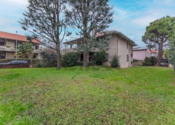 Giardino - Semi-detached house Via Monte Nero
 
18, Canegrate - photo 25