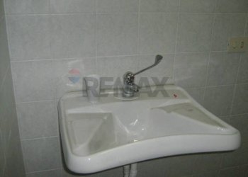 Bagno - Shed via toniolo
9, Busto Arsizio - photo 19