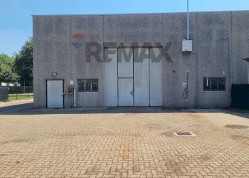 Casa all\'aperto - Shed via toniolo
 
11, Busto Arsizio - photo 2