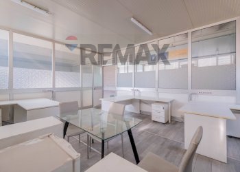 Ufficio - Shed via toniolo
11, Busto Arsizio - photo 11