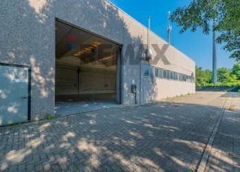 Edificio all\'aperto - Shed via toniolo
11, Busto Arsizio - photo 20