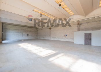 Stanza vuota - Shed via toniolo
11, Busto Arsizio - photo 22