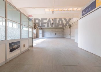 Parcheggio - Shed via toniolo
11, Busto Arsizio - photo 23