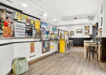 Cucina - Attività Commerciale piazza Biroldi
 
7, Varese - foto 2