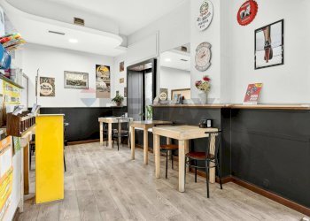 Sala da pranzo - Attività Commerciale piazza Biroldi
 
7, Varese - foto 3