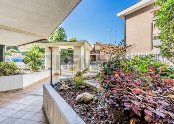 Terrazza - Bilocale via Misurina
6, Busto Arsizio - foto 23