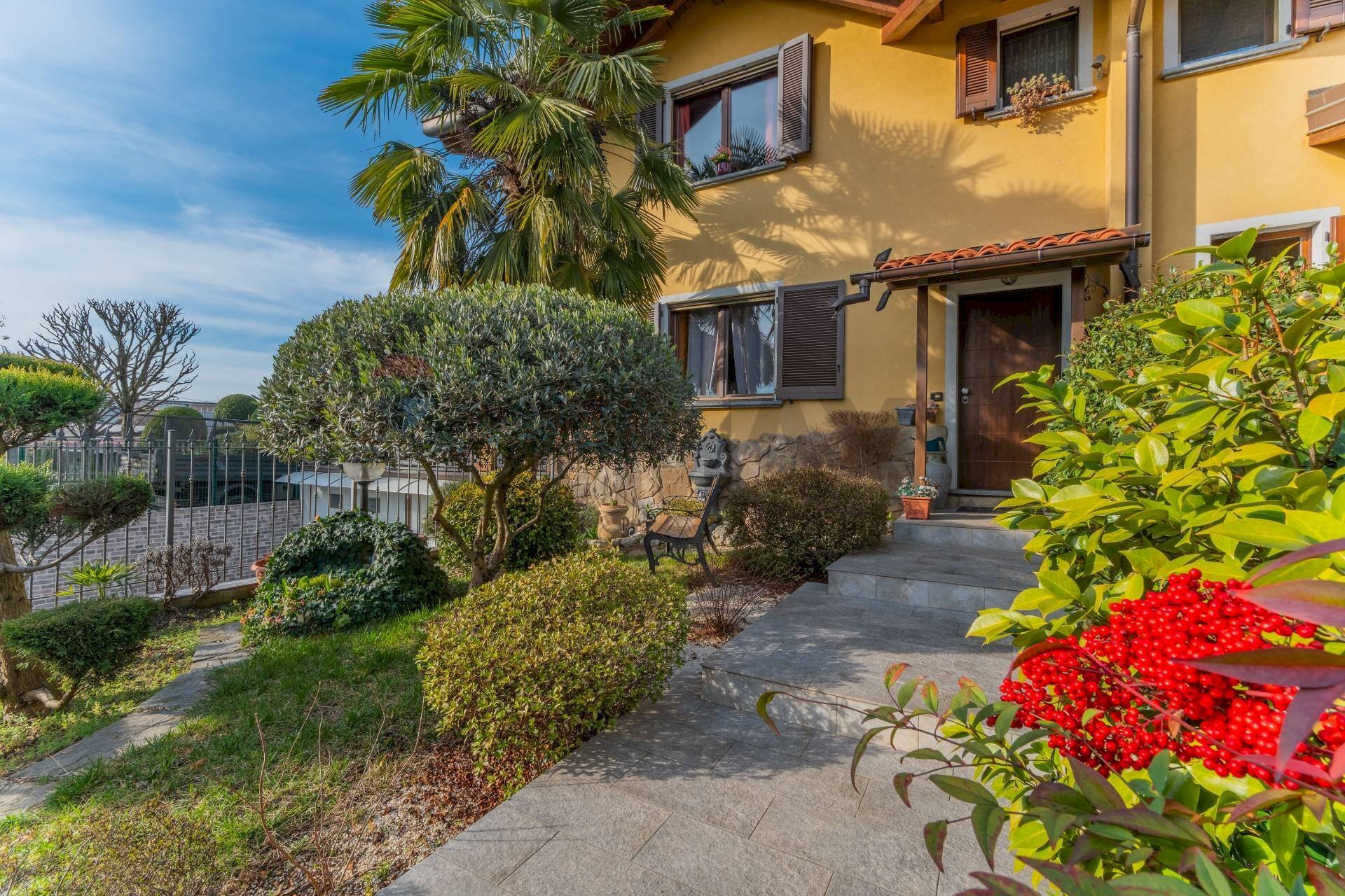 Casa all\'aperto - Villa VIA KENNEDY
 
1, Fagnano Olona - foto 2