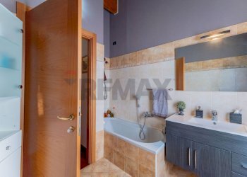 Bagno - Villa VIA KENNEDY
 
1, Fagnano Olona - foto 17