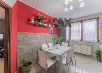 Sala da pranzo - Villa VIA KENNEDY
 
1, Fagnano Olona - photo 9