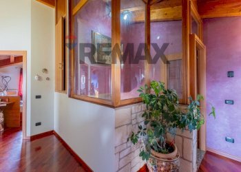 Hall / corridoio - Villa VIA KENNEDY
 
1, Fagnano Olona - photo 24
