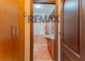 Hall / corridoio - Villa VIA KENNEDY
 
1, Fagnano Olona - photo 26