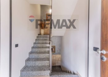 Scale - Villa VIA KENNEDY
 
1, Fagnano Olona - photo 30