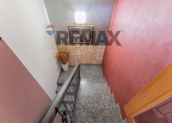 Scale - Villa VIA KENNEDY
 
1, Fagnano Olona - photo 31