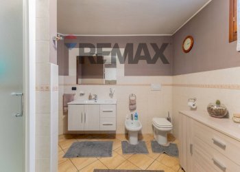 Bagno - Villa VIA KENNEDY
 
1, Fagnano Olona - photo 35