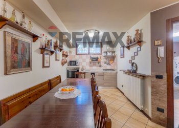 Sala da pranzo - Villa VIA KENNEDY
 
1, Fagnano Olona - photo 36