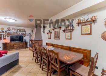 Sala da pranzo - Villa VIA KENNEDY
 
1, Fagnano Olona - photo 38