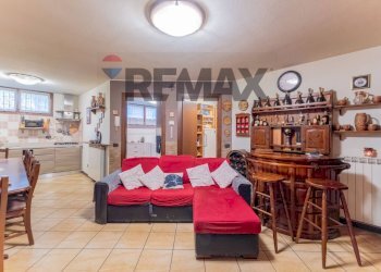 Sala da pranzo - Villa VIA KENNEDY
 
1, Fagnano Olona - photo 40