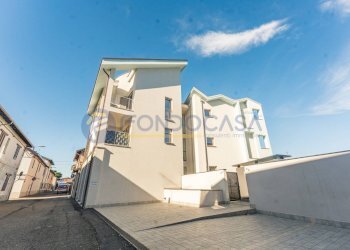 Foto 47 - Three-room apartment VIA DANTE
 
2, Olgiate Olona - photo 47