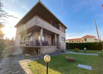 Foto 2 - Casa indipendente Via Olona
 
30, Gallarate - foto 2