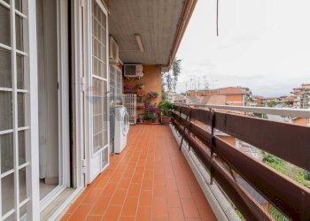 Balcone - Trilocale Via Salaparuta
 
42, Roma - foto 10