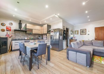 Sala da pranzo - Quadrilocale Via Antonio Banfi
 
52, Roma - foto 1