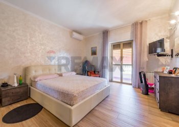 Camera / camera da letto - Quadrilocale Via Antonio Banfi
 
52, Roma - foto 5