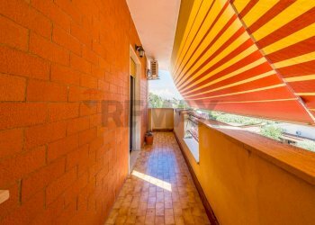 Balcone - Quadrilocale Via Antonio Banfi
 
52, Roma - foto 8