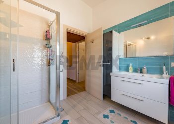 Bagno - Quadrilocale Via Antonio Banfi
 
52, Roma - foto 19